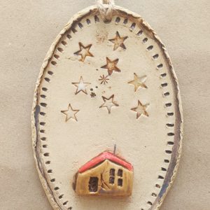 Keramický medailon na zeď "Domeček pod hvězdami" - 13x8,5cm